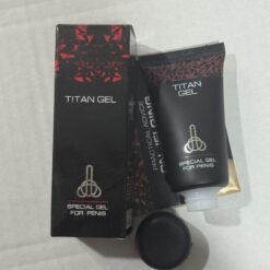 جل (تيتااان)